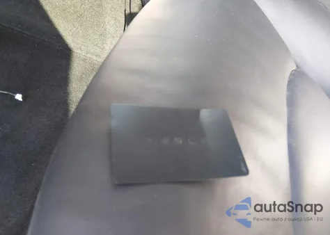 2020 Tesla Model Y Long Range Dual Motor All-Wheel Drive from USA, damaged, VIN 5YJYGDEE7LF031777